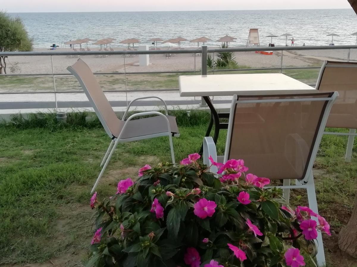 Studios Magda Paralia Vrachou Exterior foto